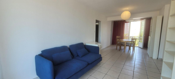 Voir la photo 1/12 du type apartment à Saint-Martin-d'Hères