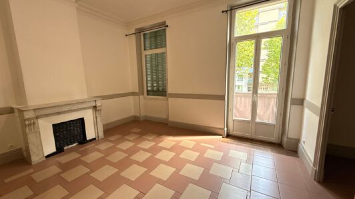 Voir la photo 1/10 du type apartment à Romans-sur-Isère