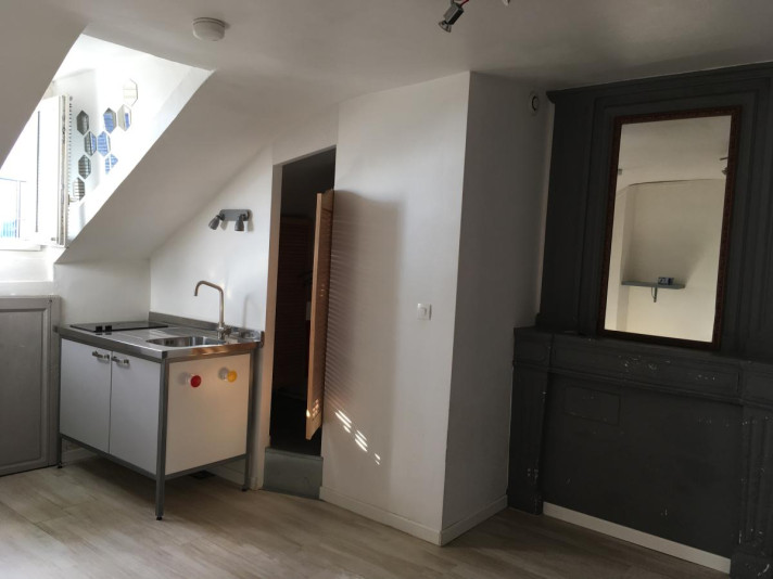 Voir la photo 1/2 du type studio à Nantes