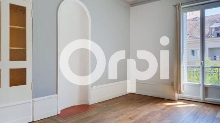 Voir la photo 1/9 du type apartment à Chalon-sur-Saône
