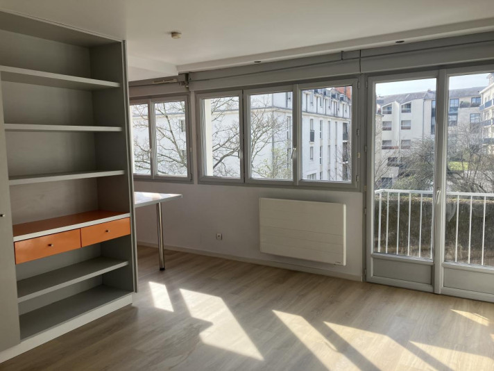 Voir la photo 1/5 du type studio à Nantes