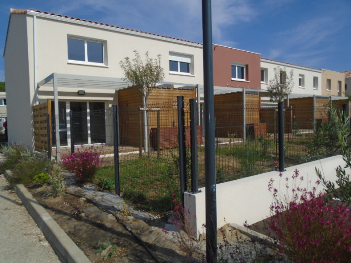 Voir la photo 1/9 du type house à Carpentras