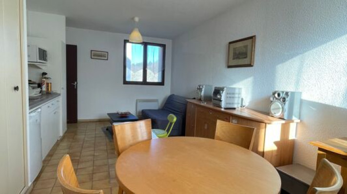 Voir la photo 1/6 du type apartment à Gréoux-les-Bains