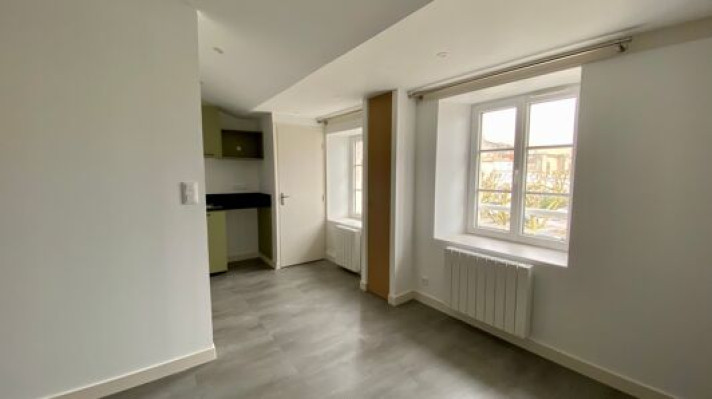 Voir la photo 1/8 du type apartment à La Rochelle