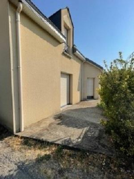 Voir la photo 1/8 du type house à La Guerche-de-Bretagne