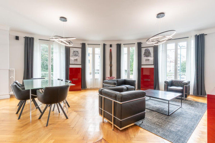 Voir la photo 1/11 du type apartment à Annecy