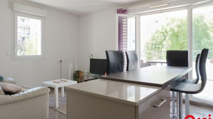 Voir la photo 1/12 du type apartment à Lyon