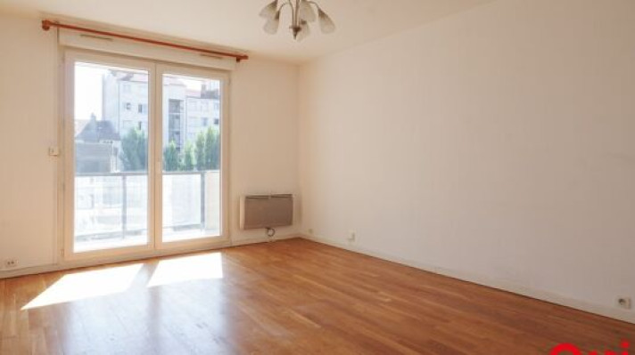 Voir la photo 1/12 du type apartment à Lyon