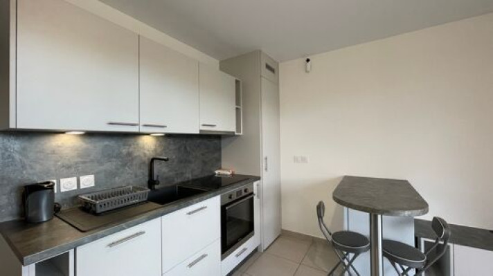Voir la photo 1/6 du type apartment à Annemasse