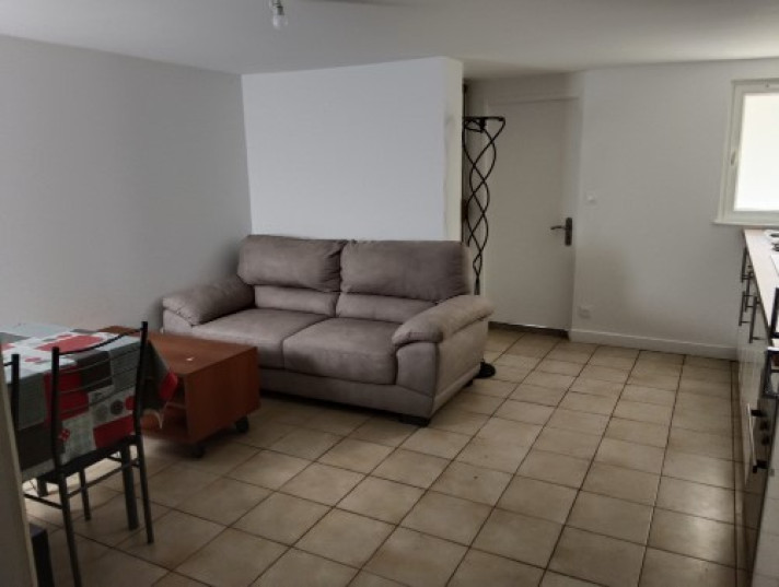 Voir la photo 1/2 du type room à Le Bouscat
