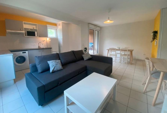 Voir la photo 1/3 du type apartment à Bègles