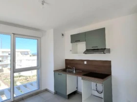 Appartement à Monteux