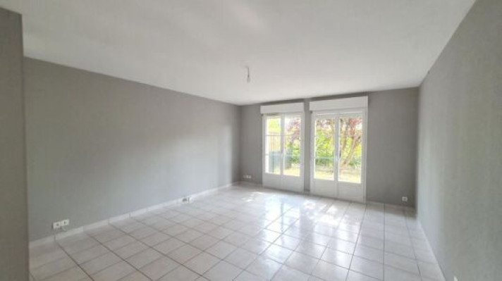 Voir la photo 1/8 du type apartment à Ballan-Miré