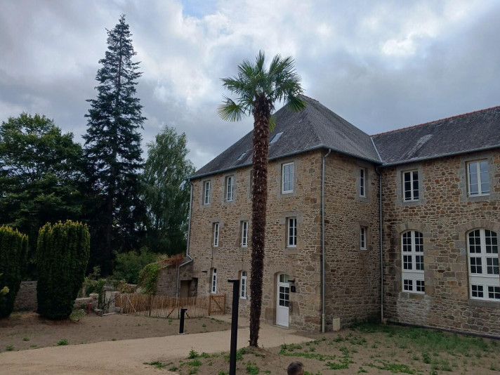 Voir la photo 1/9 du type apartment à Guingamp