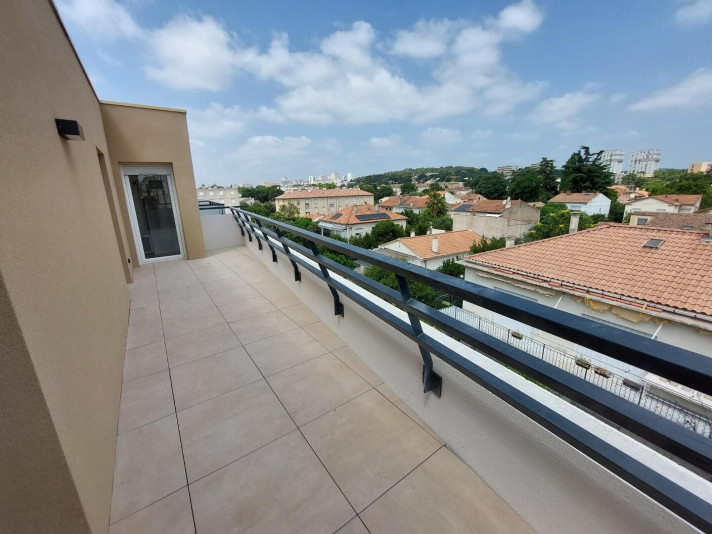 Voir la photo 1/7 du type apartment à Nîmes