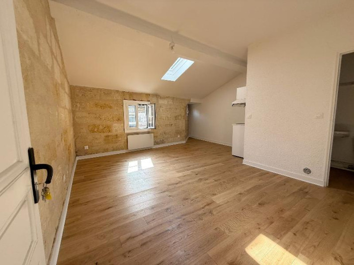 Voir la photo 1/5 du type studio à Bordeaux