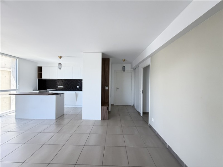 Voir la photo 1/10 du type apartment à Bordeaux