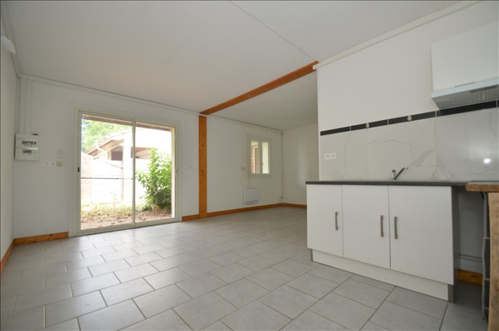 Voir la photo 1/8 du type apartment à Moulin-Neuf