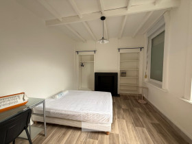 Pièce à Loos