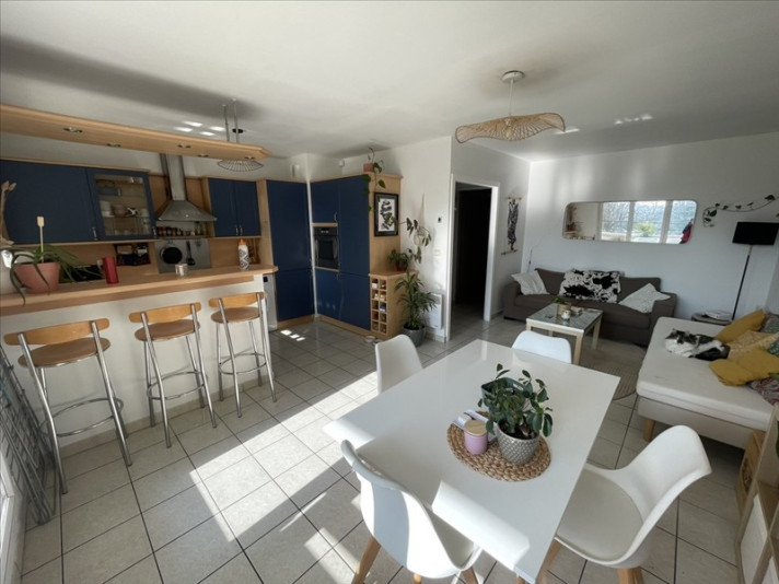 Voir la photo 1/9 du type apartment à Cergy