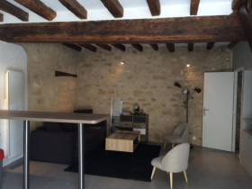 Pièce à Cergy