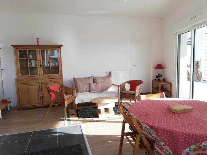 Voir la photo 1/8 du type apartment à Bordeaux