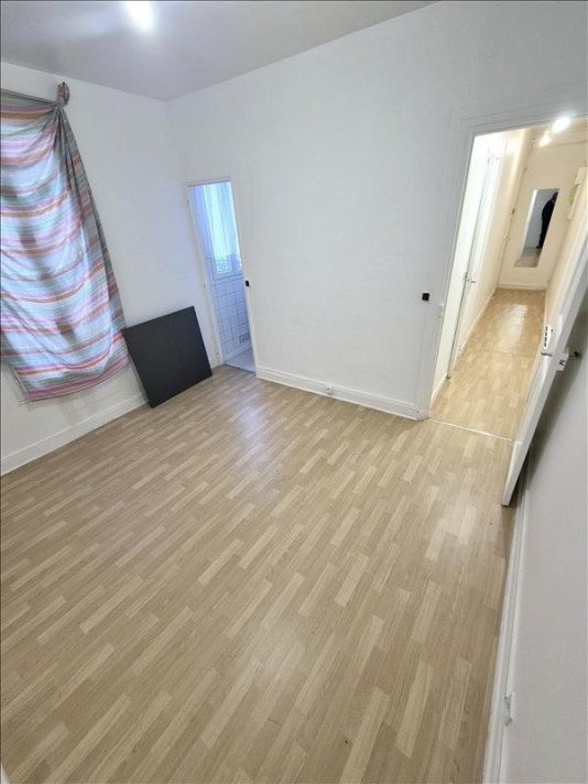 Voir la photo 1/6 du type apartment à Garges-lès-Gonesse