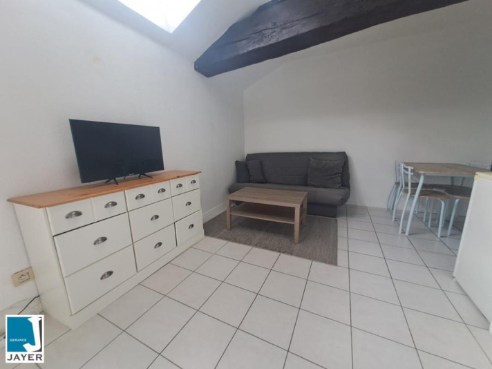 Voir la photo 1/4 du type studio à Chalon-sur-Saône
