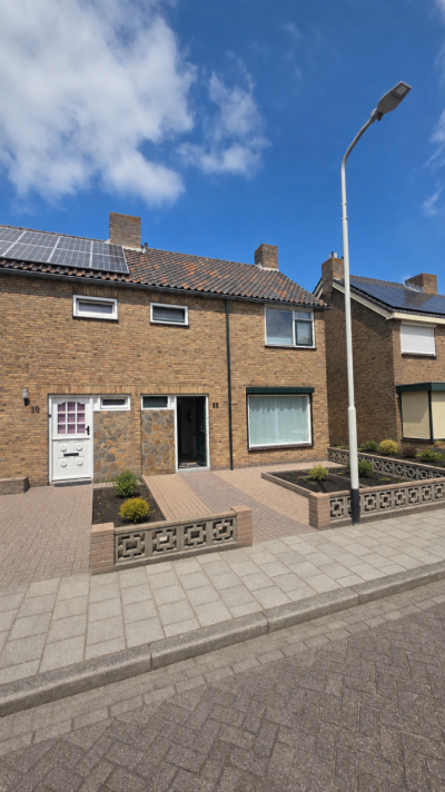View photo 1/24 of house in Roosendaal