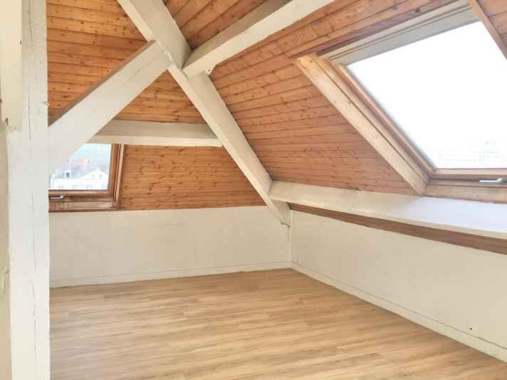Voir la photo 1/3 du type studio à Nantes