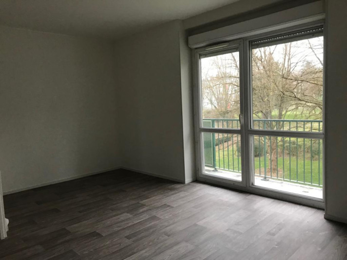 Voir la photo 1/10 du type apartment à Valentigney