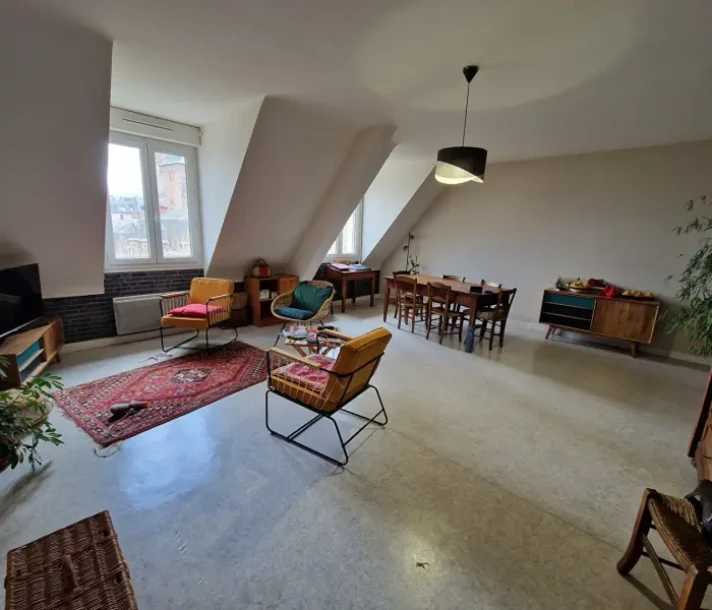 Voir la photo 1/8 du type apartment à Rodez