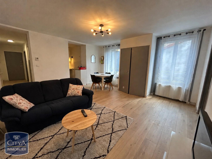 Voir la photo 1/3 du type apartment à Roanne
