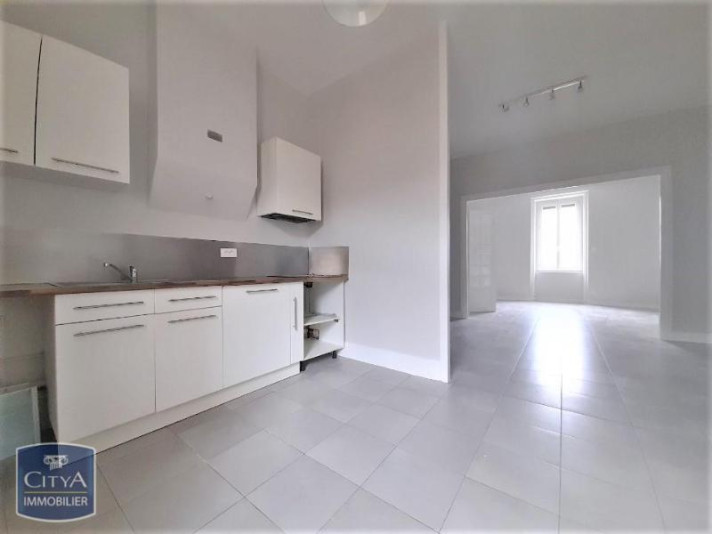Voir la photo 1/2 du type apartment à Roanne