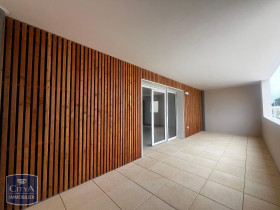 Appartement à Rodilhan
