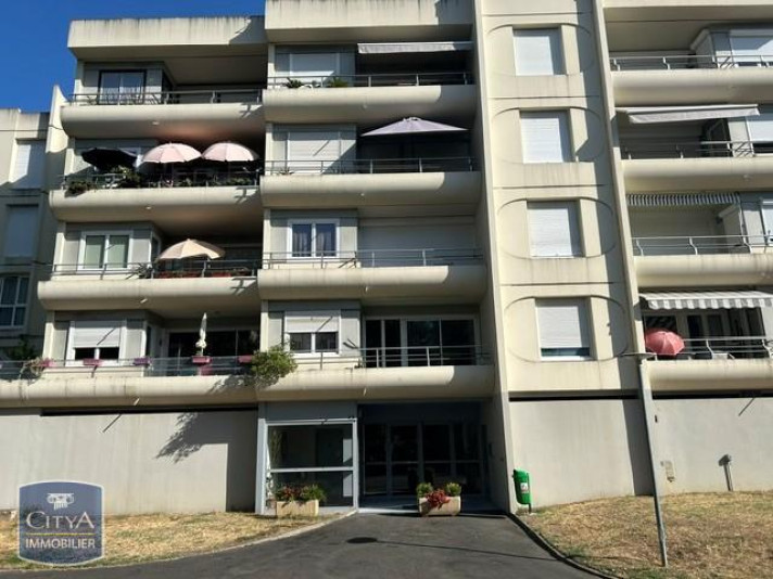 Voir la photo 1/14 du type apartment à Saumur