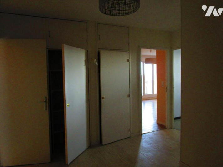 Voir la photo 1/5 du type apartment à Saint-Memmie