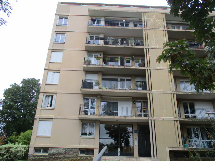 Voir la photo 1/3 du type apartment à Sedan