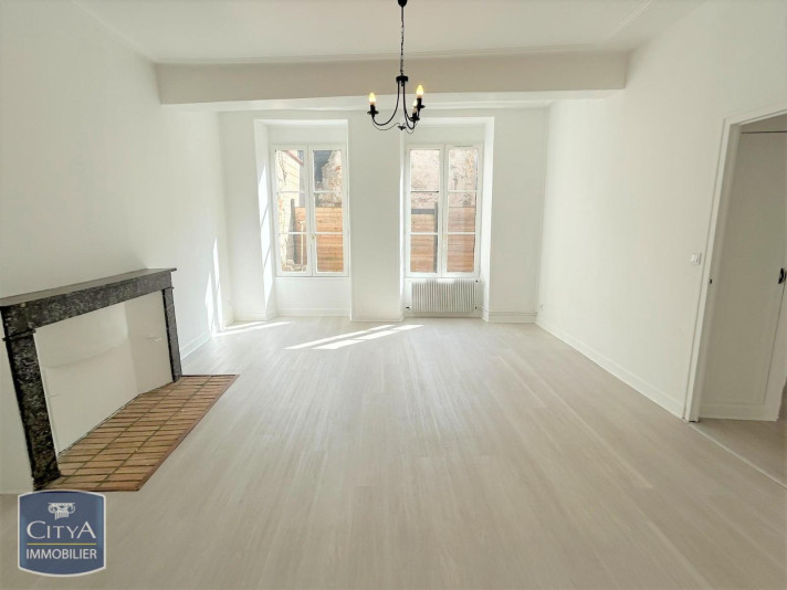 Voir la photo 1/14 du type apartment à Laon