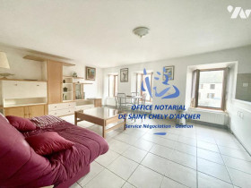 Appartement à Fournels