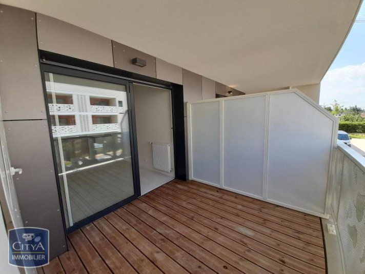 Voir la photo 1/10 du type apartment à Lormont