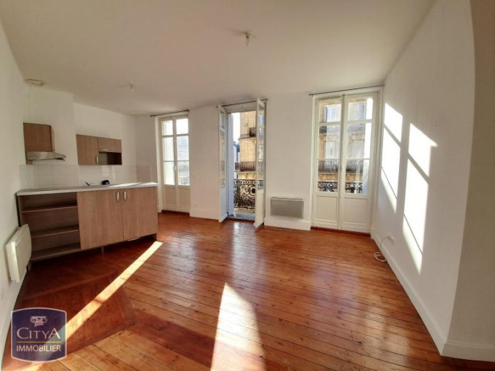 Voir la photo 1/9 du type apartment à Agen