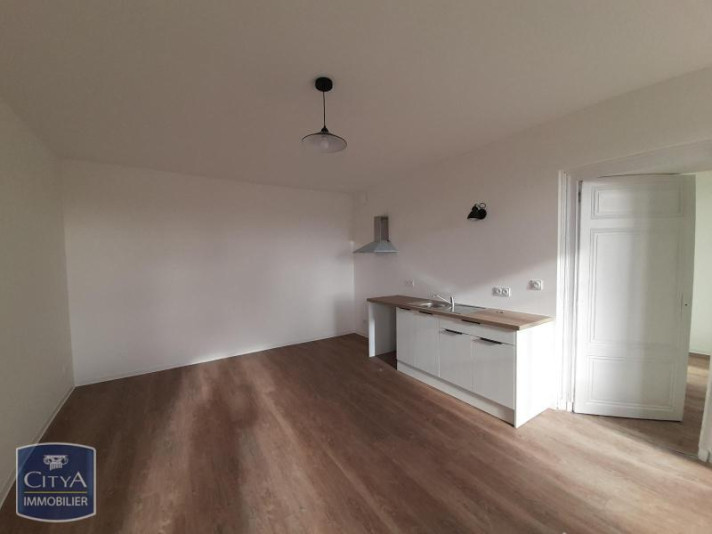 Voir la photo 1/8 du type apartment à Agen