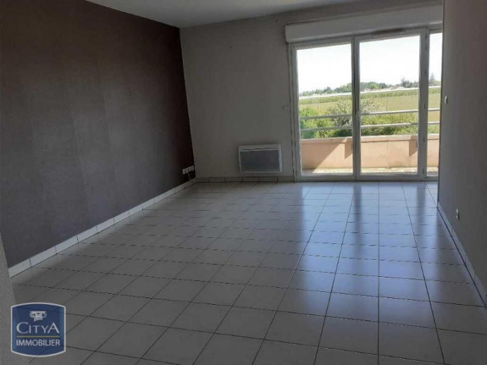 Voir la photo 1/8 du type apartment à Marmande