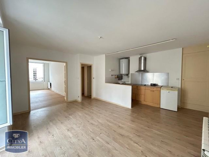 Voir la photo 1/8 du type apartment à Poitiers