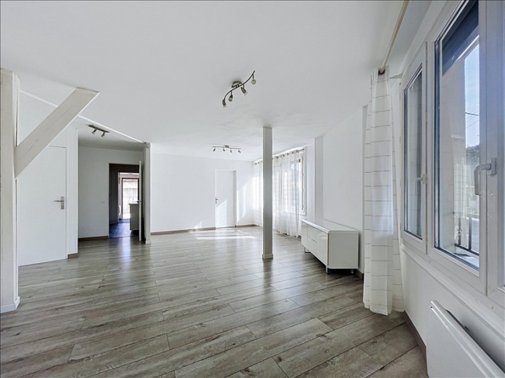 Voir la photo 1/10 du type apartment à Tremblay-en-France