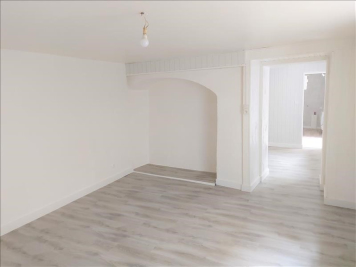 Voir la photo 1/6 du type apartment à Baume-les-Dames