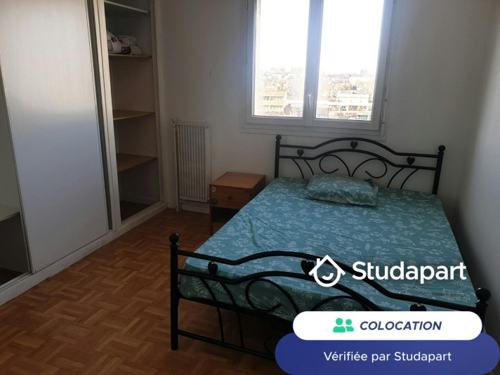 Voir la photo 1/5 du type room à Épinay-sur-Seine