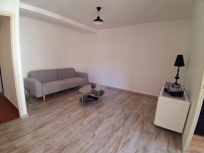 Voir la photo 1/6 du type apartment à Auxerre