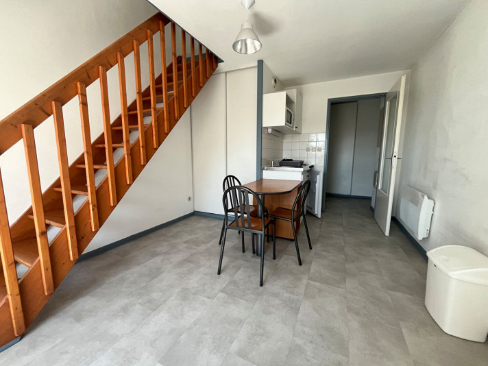 Voir la photo 1/6 du type apartment à Valence